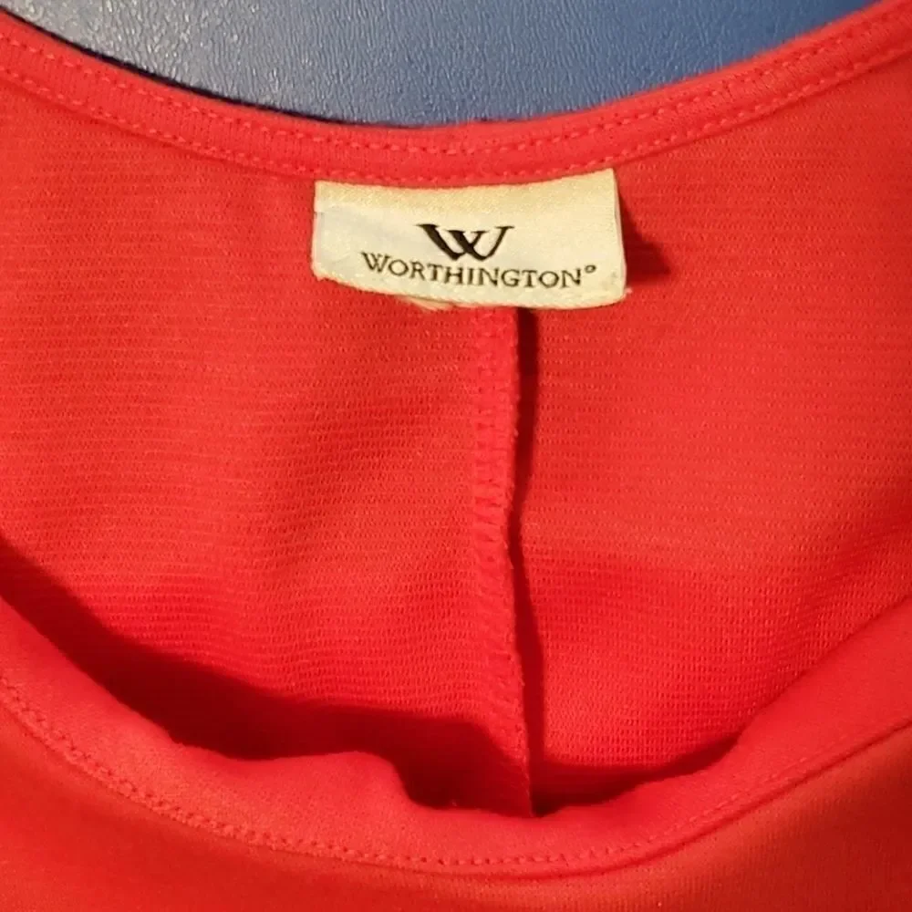 Worthington 23 top